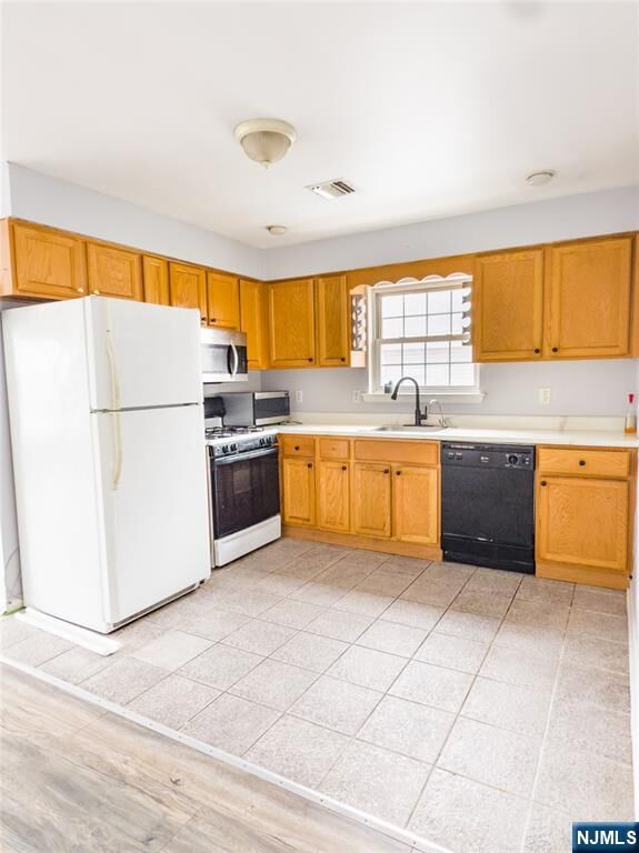 Property Photo:  191 Kearny Avenue 2  NJ 07032 