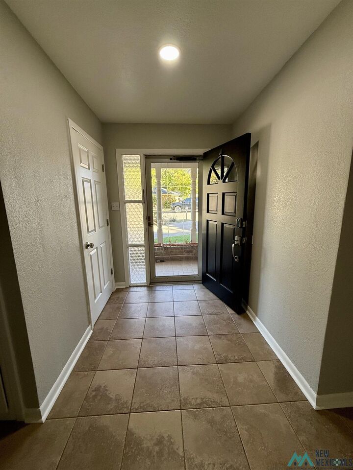 Property Photo: 1108 S Watson Street NM 88210