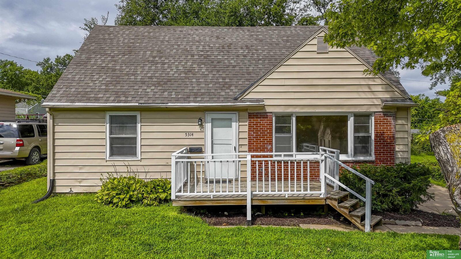 Property Photo:  5314 N 48th Street  NE 68104 