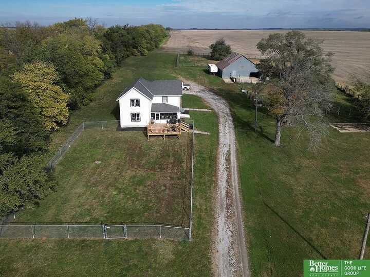 Property Photo:  5501 H Road  NE 68410