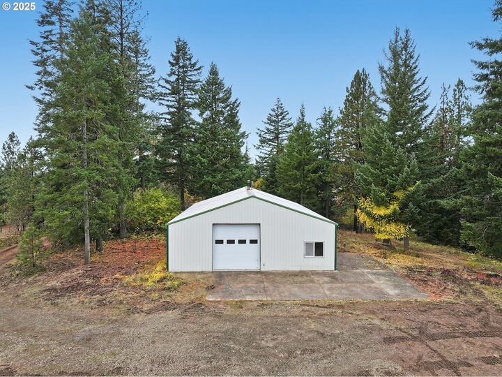 Property Photo:  7 Corey Ln  WA 98672 