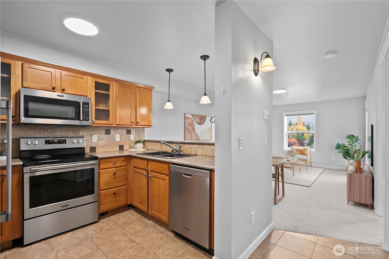 Property Photo: 700 32nd Street A408 WA 98225