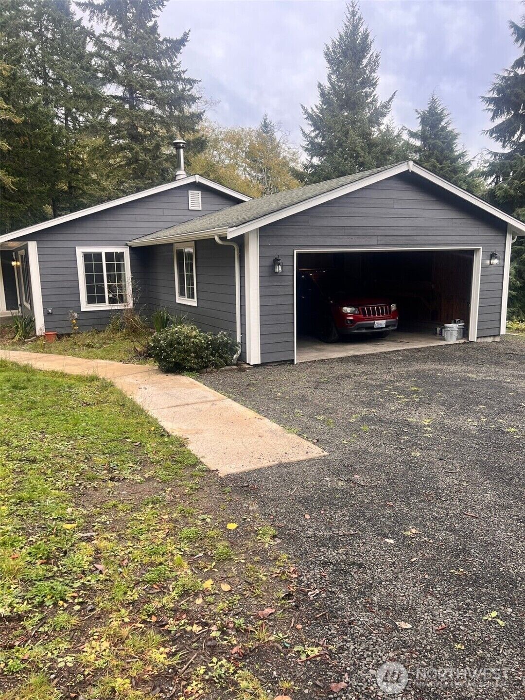 Property Photo:  600 E Probert Road  WA 98584 