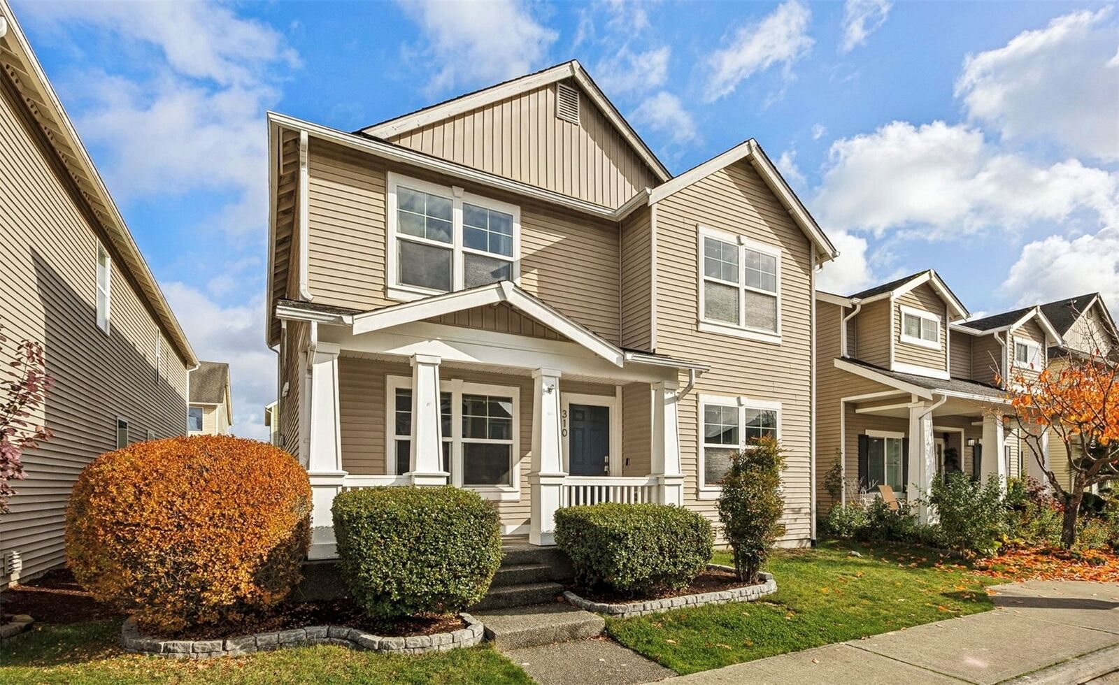 Property Photo:  310  Index Place SE  WA 98056 