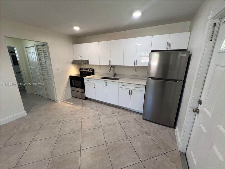 Property Photo: 5835 Taylor St 5837 FL 33021