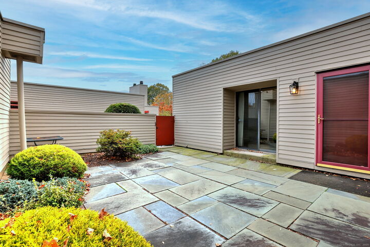 Property Photo:  76 Charlton Hill Road 76  CT 06518