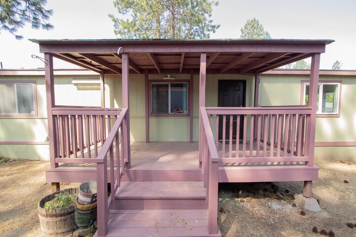 Property Photo:  3420 E Georgia Pines Ln  WA 99021 