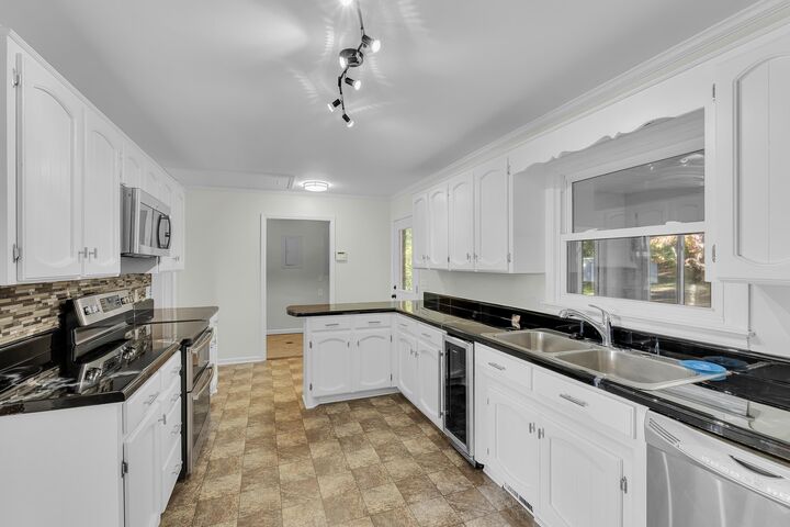 Property Photo:  145 Rogers Farm Road  SC 29388 