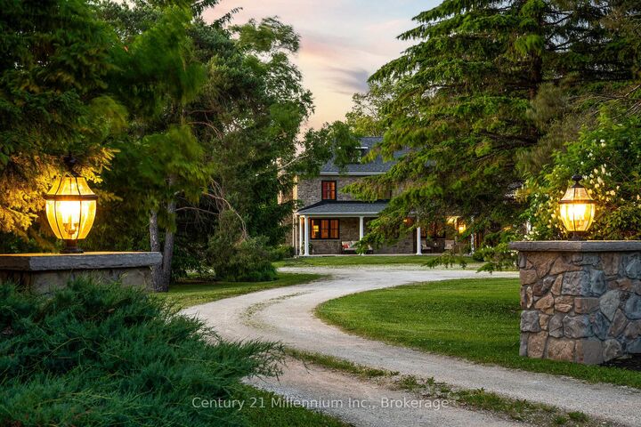 Photo de la propriété:  208703 Highway 26 Highway  ON N0H 1J0 