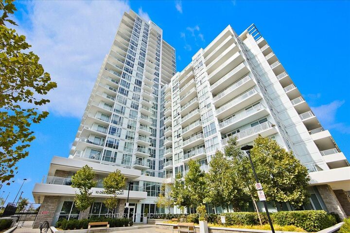 Property Photo: 10 Deerlick Court 1401 ON M3A 0A7