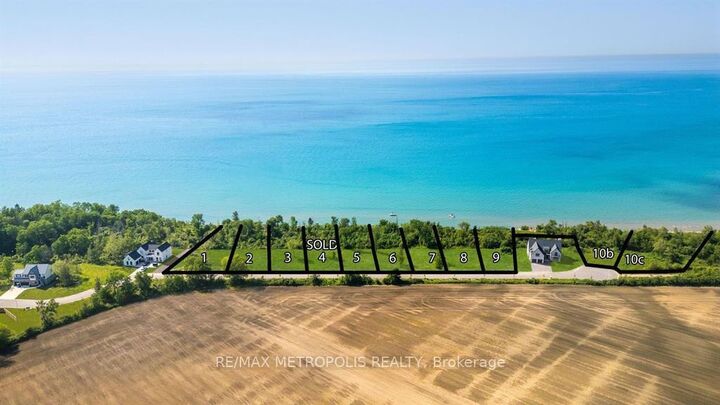 Property Photo:  7011 Blue Coast Heights N/A  ON N0N 1E0 