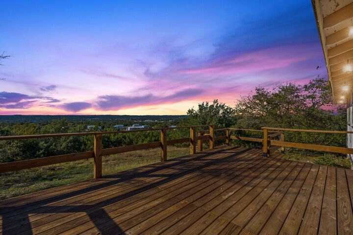 220 Harmon Hills Cove  Dripping Springs TX 78620 photo