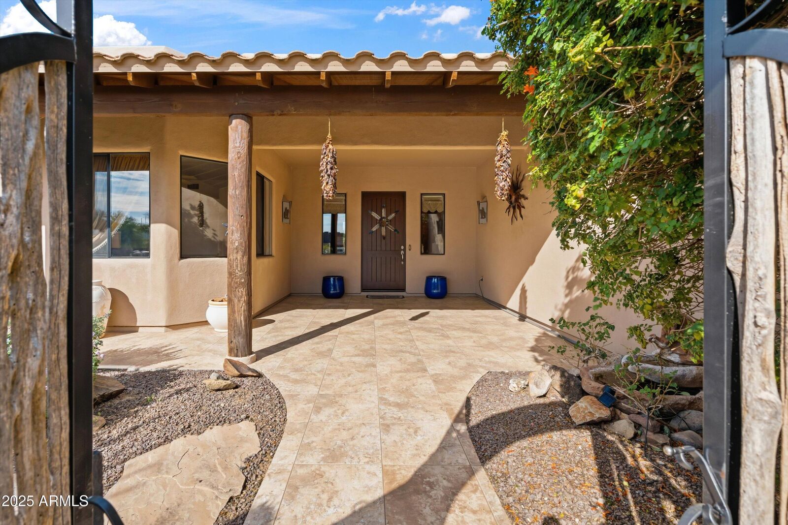 Property Photo:  1010 W Egret Street  AZ 85086 