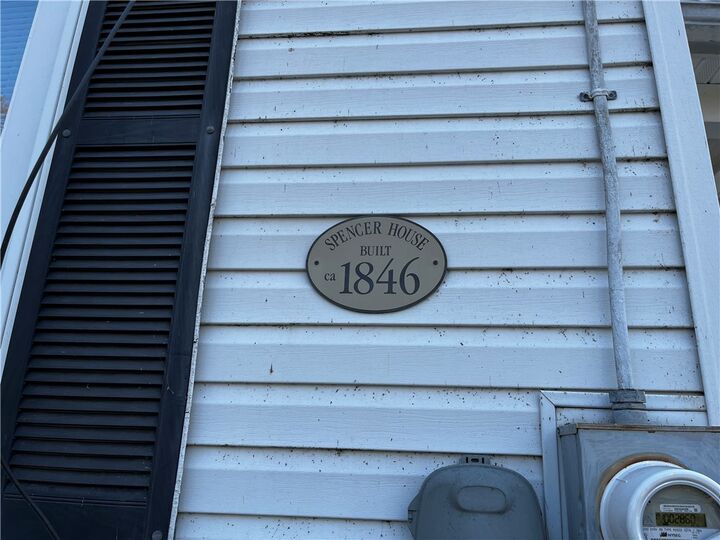 Property Photo: 21 Park Avenue NY 14456