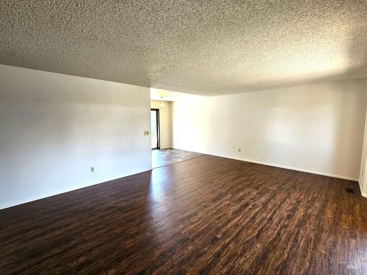 Property Photo: 1825 Cedar Ave. ID 83501-4665