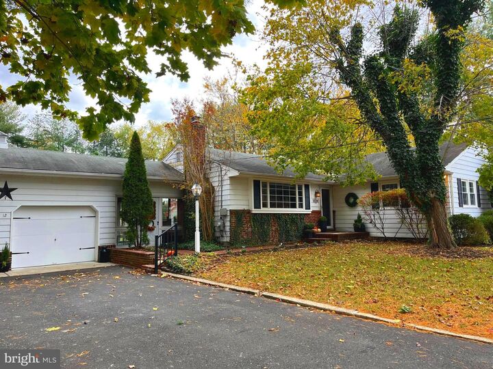 Property Photo:  12 Jennings Road  NJ 08055 