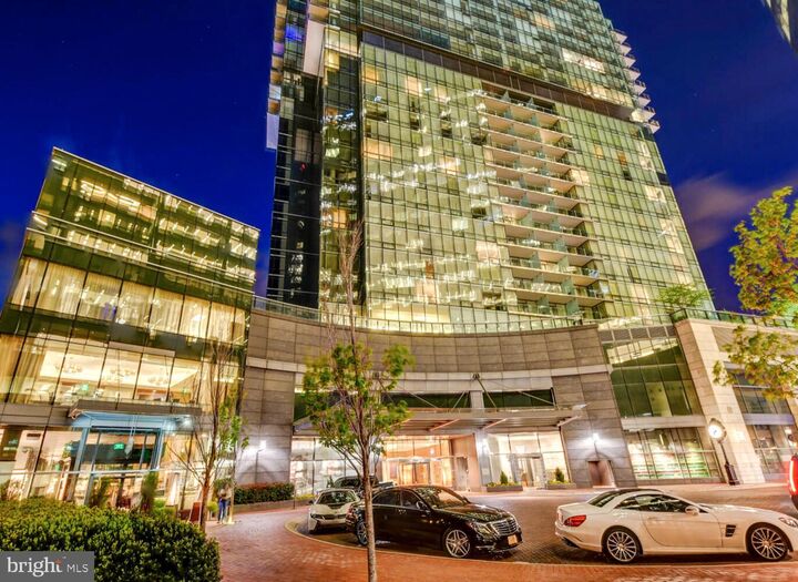 Property Photo:  300 International Drive 2107  MD 21202 