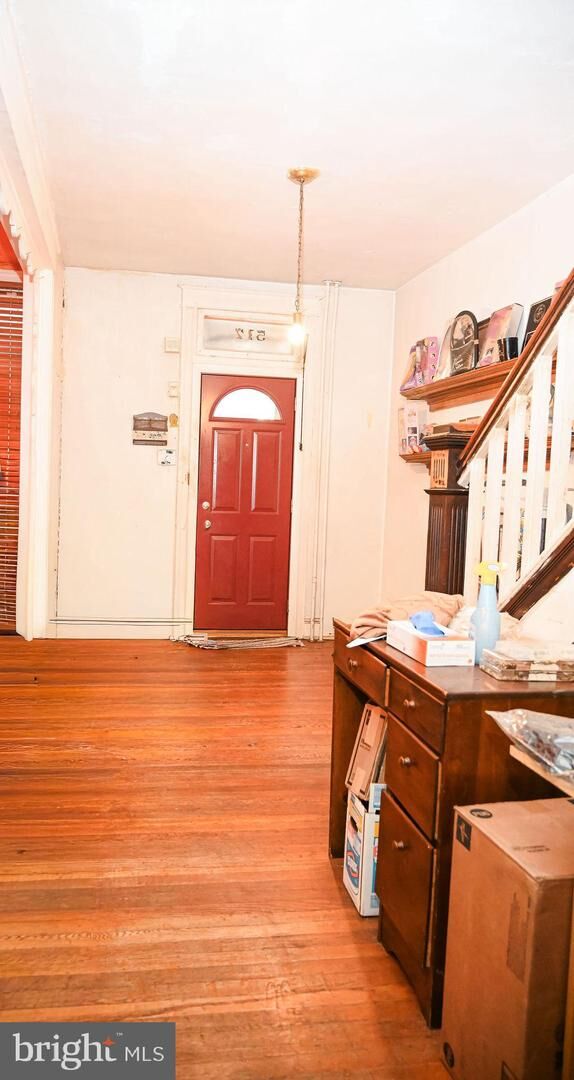 Property Photo:  517 N Edgewood Street  MD 21229 