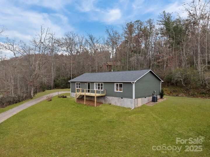 73 The Old Run None  Fairview NC 28730 photo