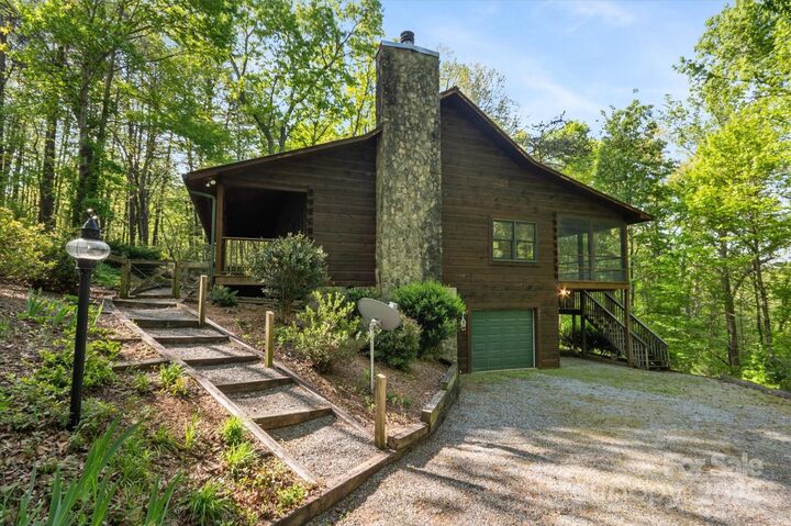 Property Photo:  447 Cherokee Circle  NC 28782 