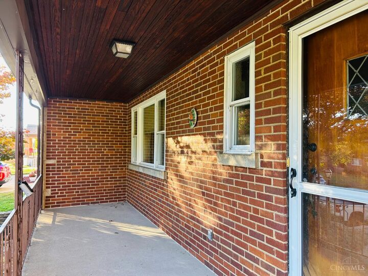 Property Photo: 3038 Veazey Avenue OH 45238