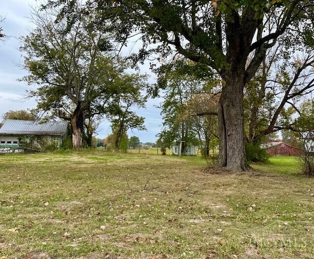 Property Photo:  13220 Bank Street  IN 47018