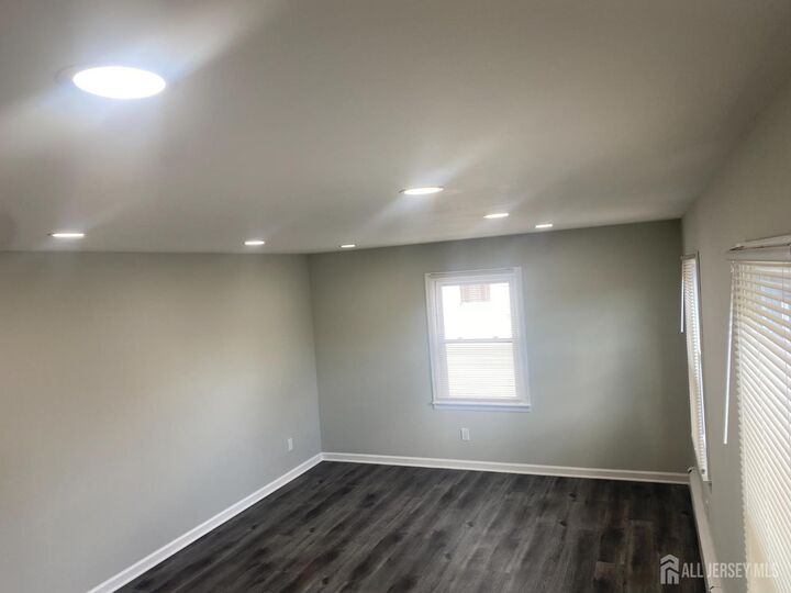 Property Photo:  111 SE Riva Avenue 2  NJ 08850 