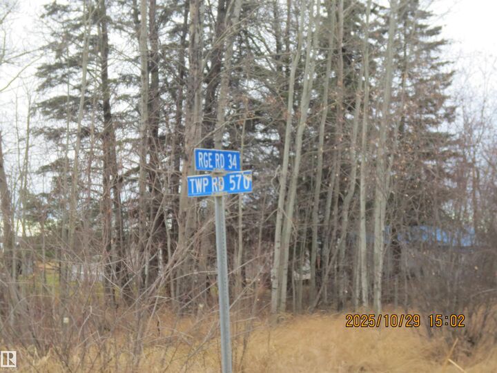 Property Photo: 56529 Rge Road 34 AB T0E 1A0