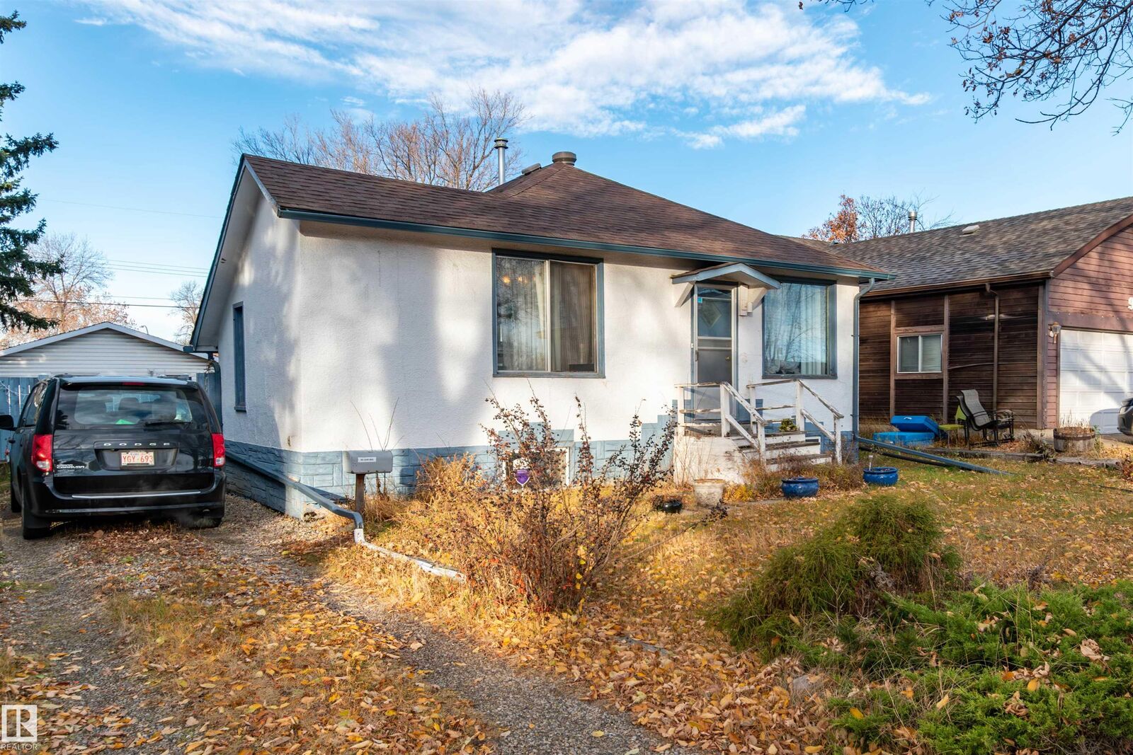 Property Photo:  9714 154 Street NW  AB T5P 2G3 