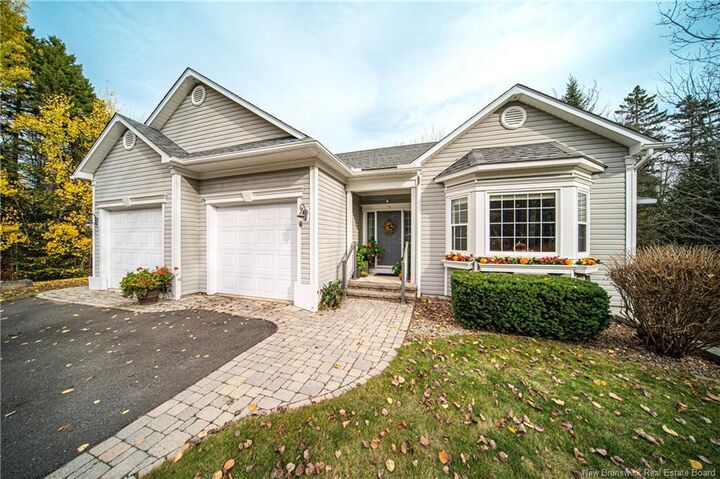 Photo de la propriété: 200 Deerwood NB E3E 1C1