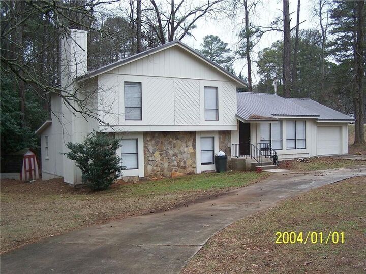 Property Photo: 3447 Stonewall Drive NW GA 30152