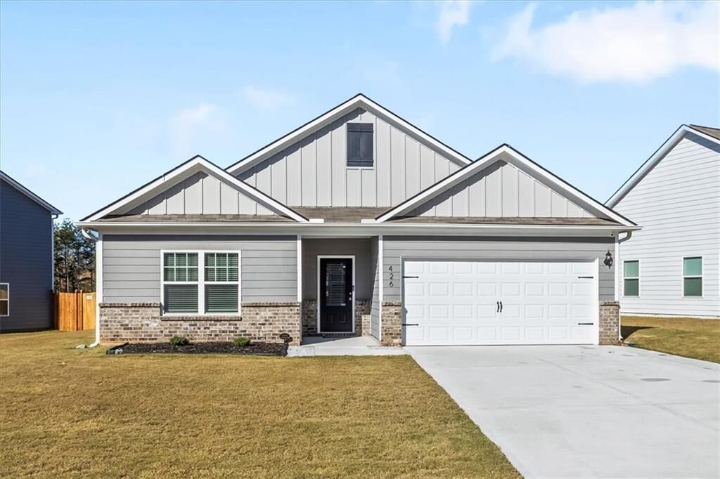 Property Photo: 426 Prescott Way GA 30180