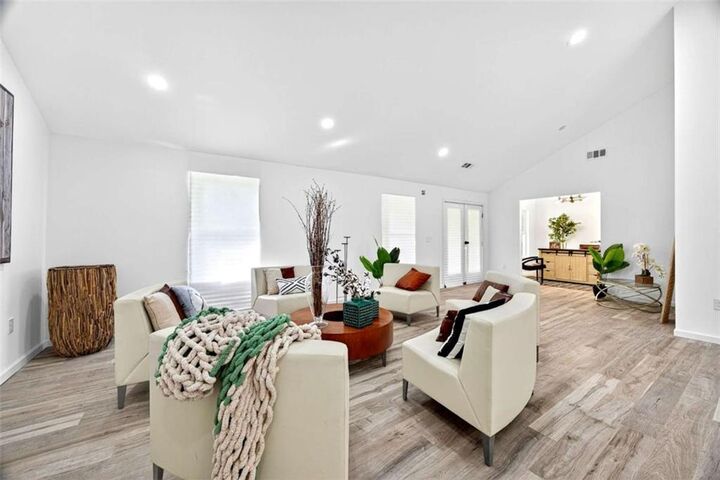 Property Photo:  1705 Beechwood Boulevard SW  GA 30311