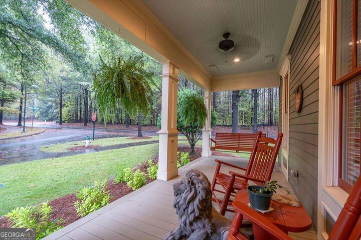 Property Photo:  1 Royal Oak Drive  GA 30607 
