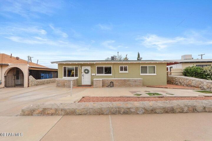 6116 Navajo Avenue  El Paso TX 79925 photo