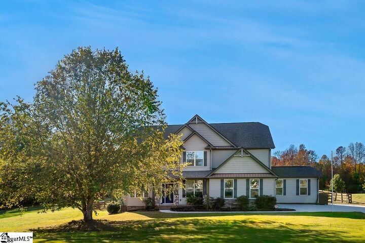 Property Photo: 26 Fancy Lane SC 29690