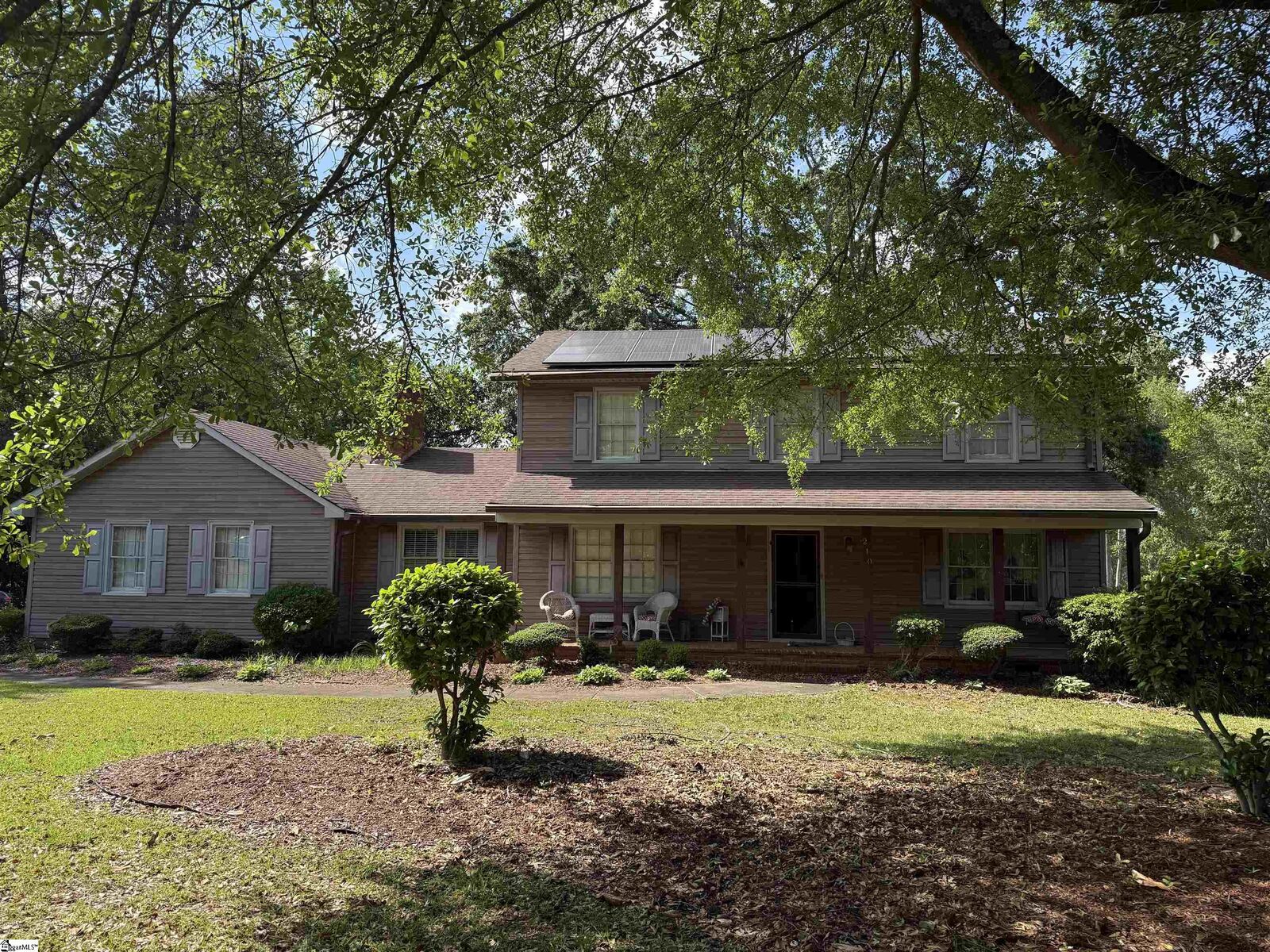 Property Photo: 210 Trailwood Drive SC 29301