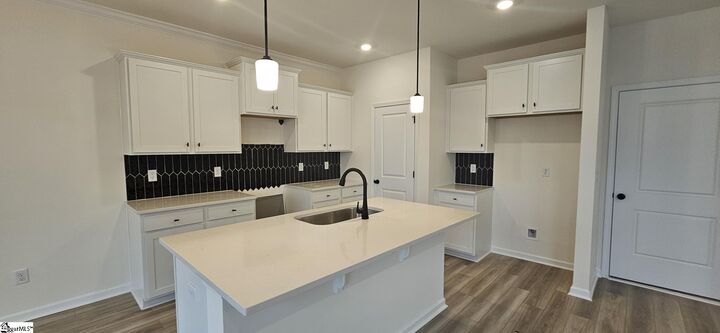 Property Photo:  418 Barbican Place Lot 47  SC 29605 