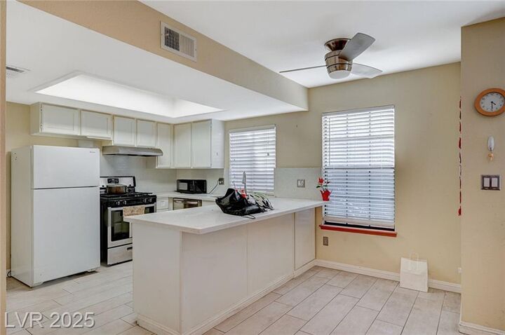 Property Photo:  5923 Laredo Street  NV 89146 