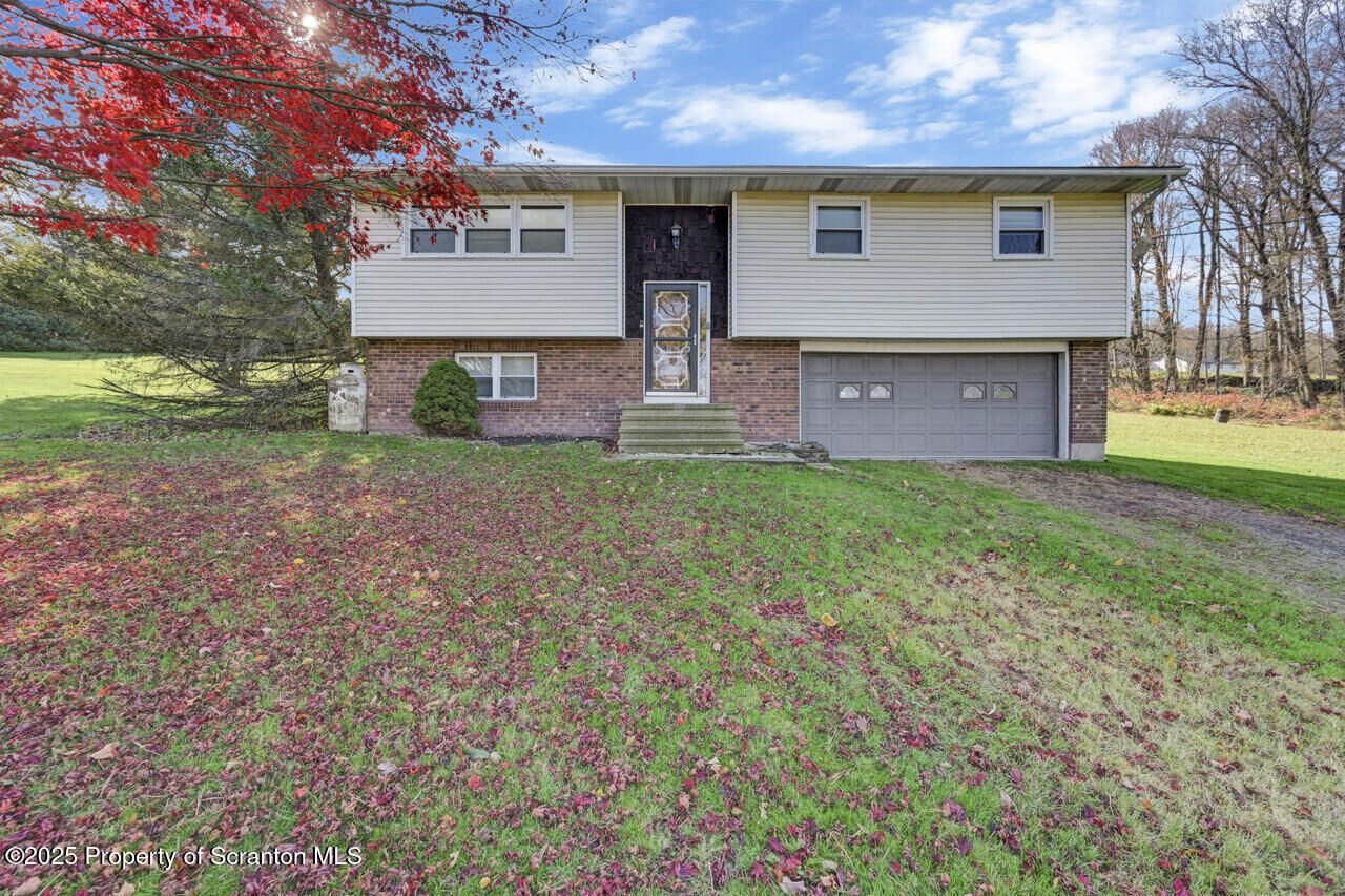 Property Photo:  446 Maple Grove Road  PA 18444 