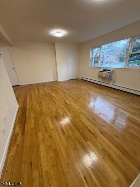 Property Photo: 39 Dobrin Ct 1 NJ 07410