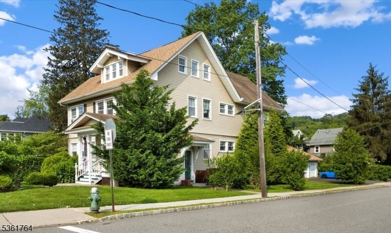Property Photo: 422 Valley Rd NJ 07043