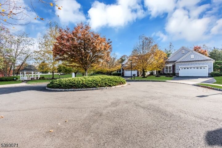 Property Photo:  212 Sherwood Ct  NJ 08873 