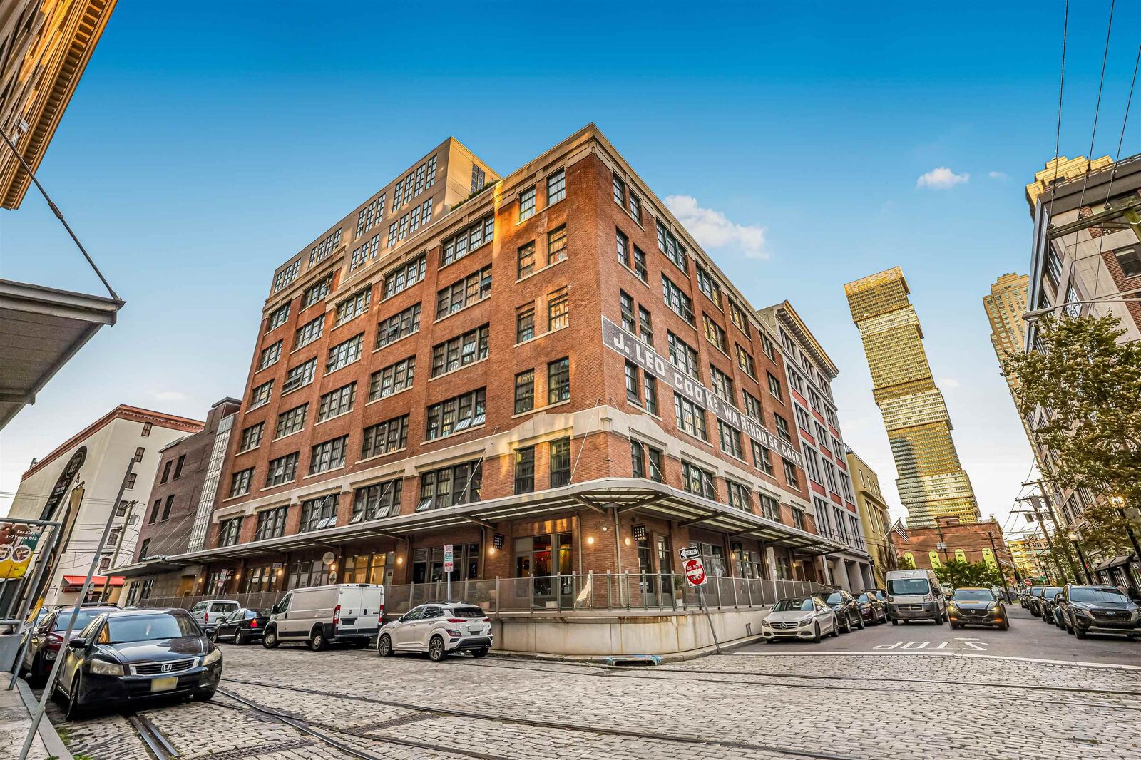 Property Photo: 140 Bay St 2F NJ 07302