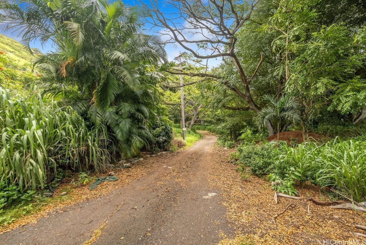 Property Photo: 98-673 Kilinoe Street HI 96701