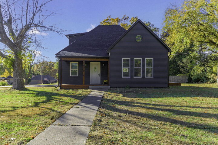 Property Photo:  1629 S Western Street  MO 65265 