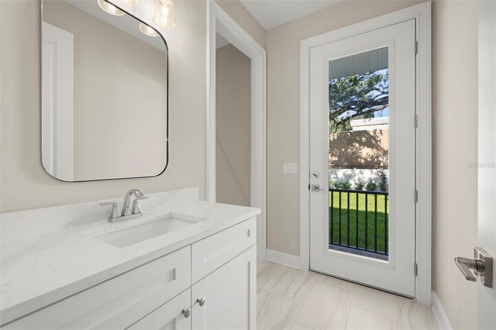 Property Photo:  4603 W San Jose Street  FL 33629 