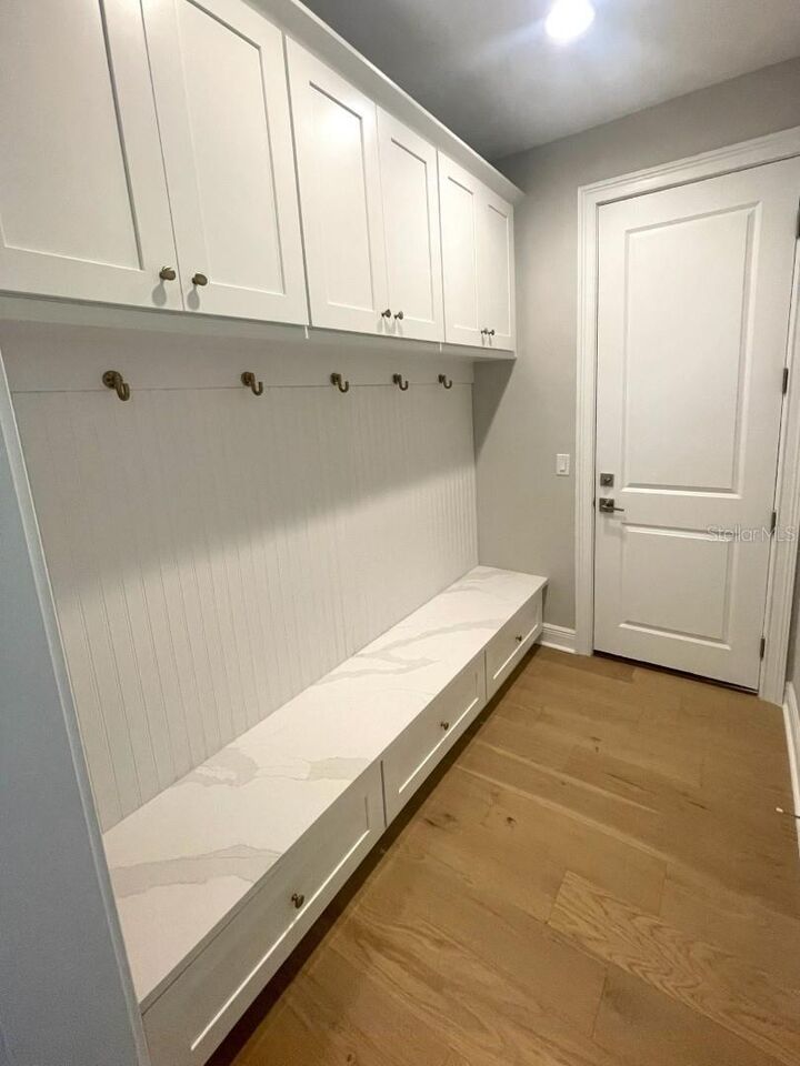 Property Photo: 4603 W San Jose Street FL 33629