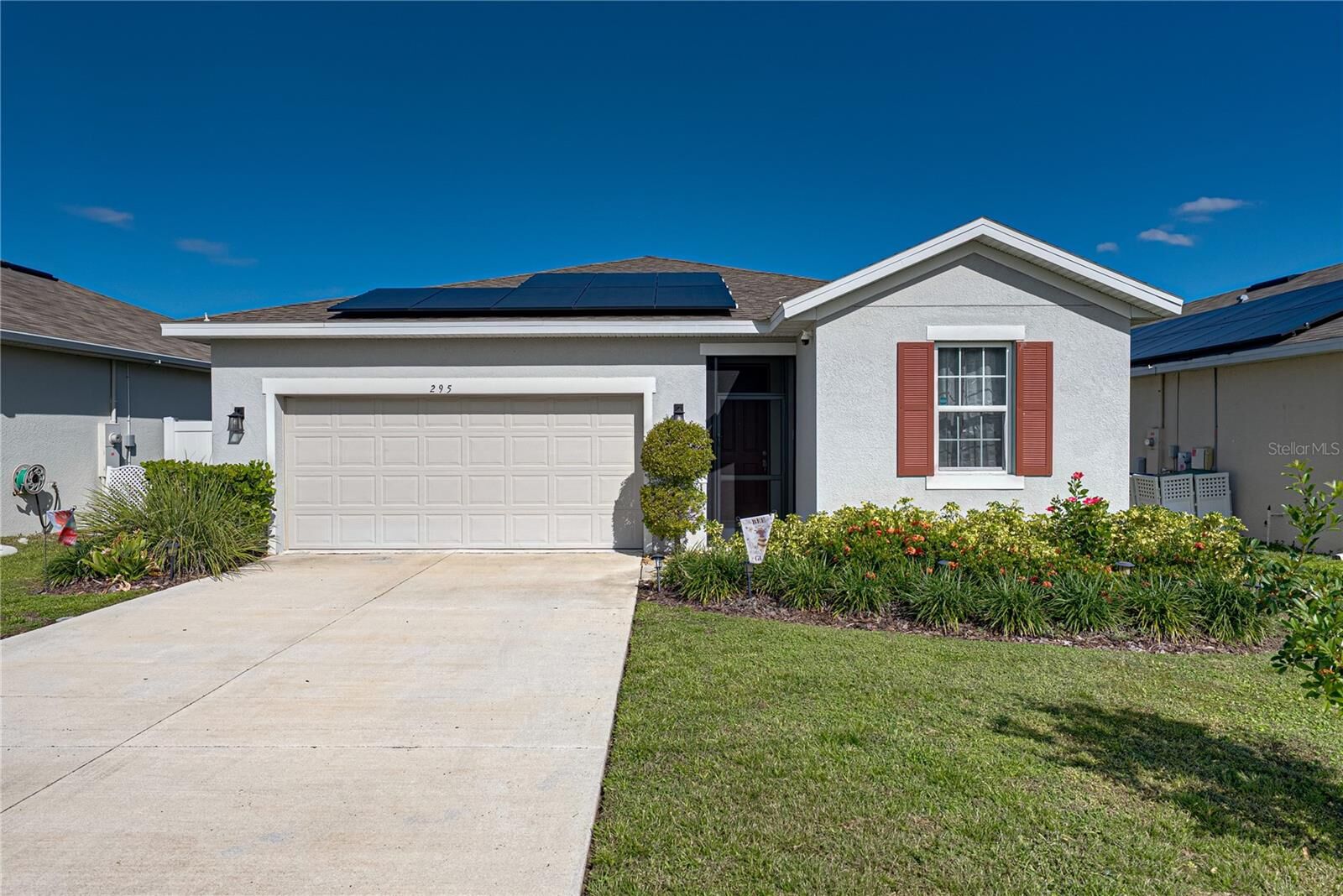 Property Photo: 295 Lake Smart Circle FL 33881