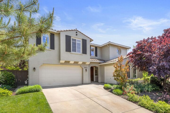 Property Photo: 8021 Murcia Way CA 95762